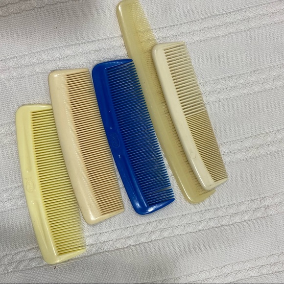 Grooming Vintage Nylon Combs Set Of 5 Combs Poshmark